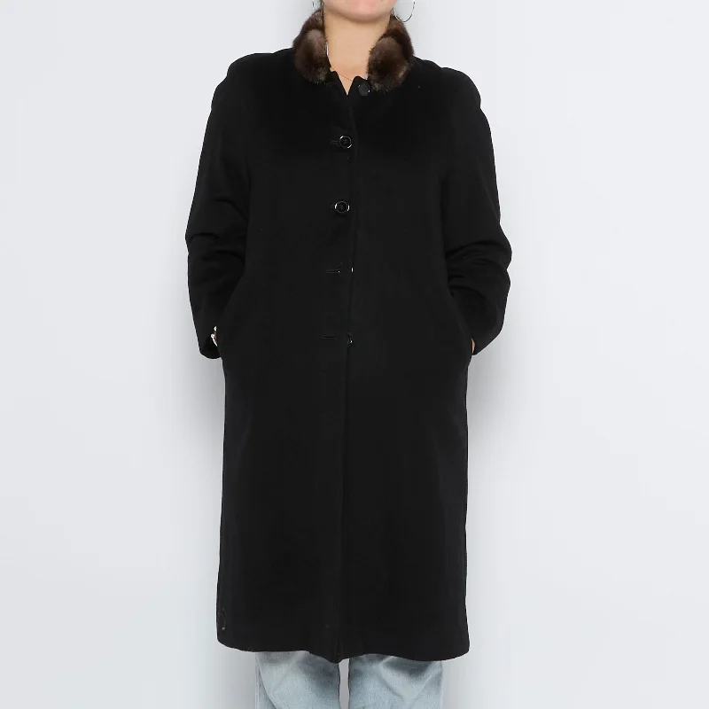 Nuvel Sports Fur Collar Long Coat - M