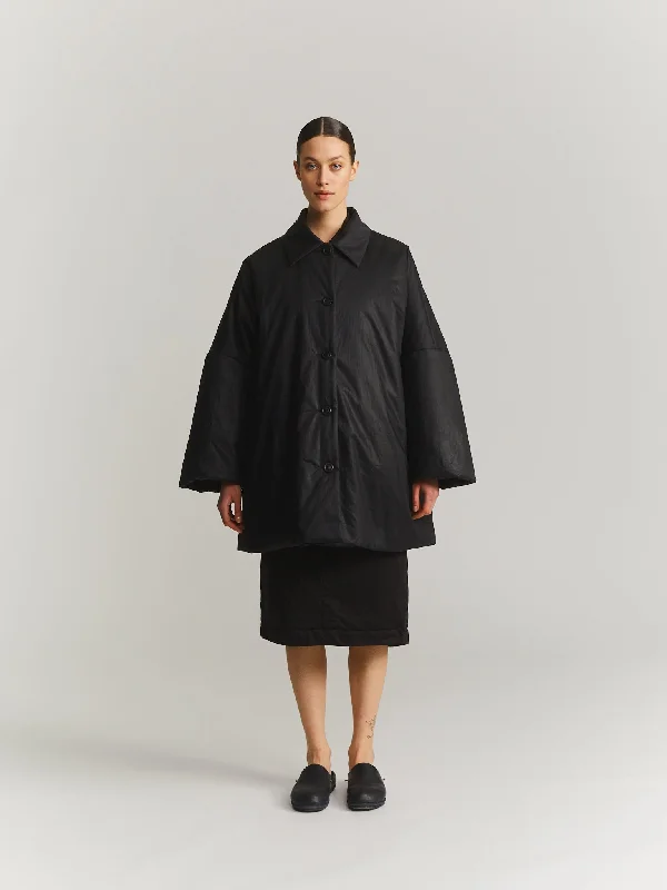 TRIANGLE COAT - LACQED - BLACK