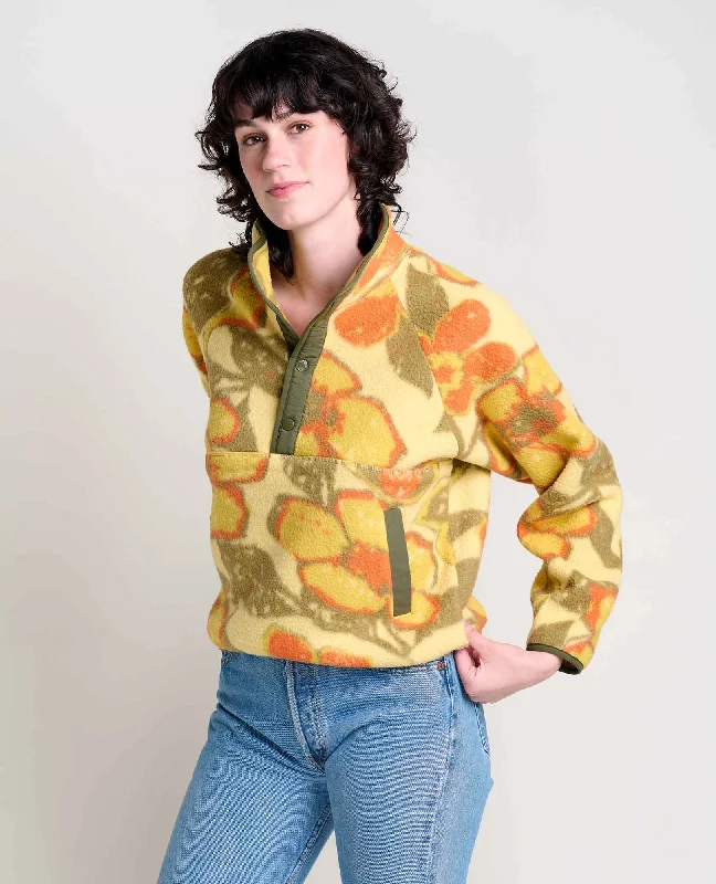 Women's Campo Fleece Pullover Ruffle Sleeve Feminine
