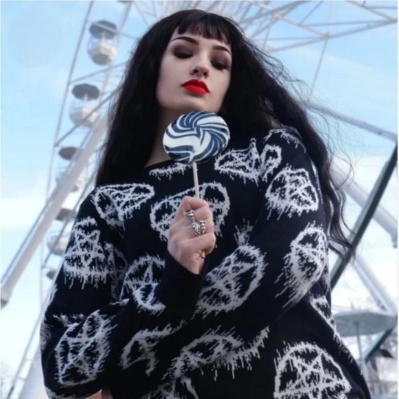 Black Pentagram Pullover Sweater | Unisex Sizing Relaxed Fit